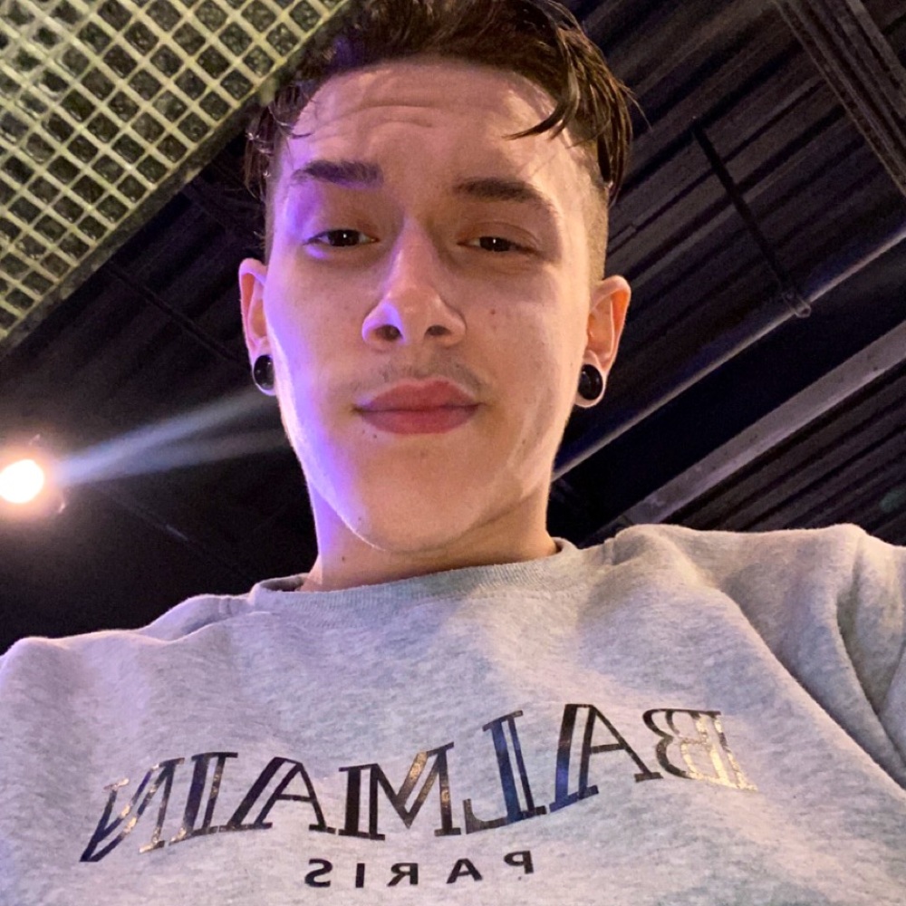 Meet your Posher, Gavin